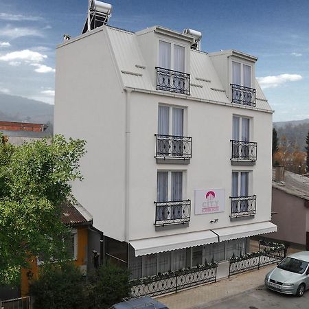 City Boutique Rooms Skopje Bagian luar foto