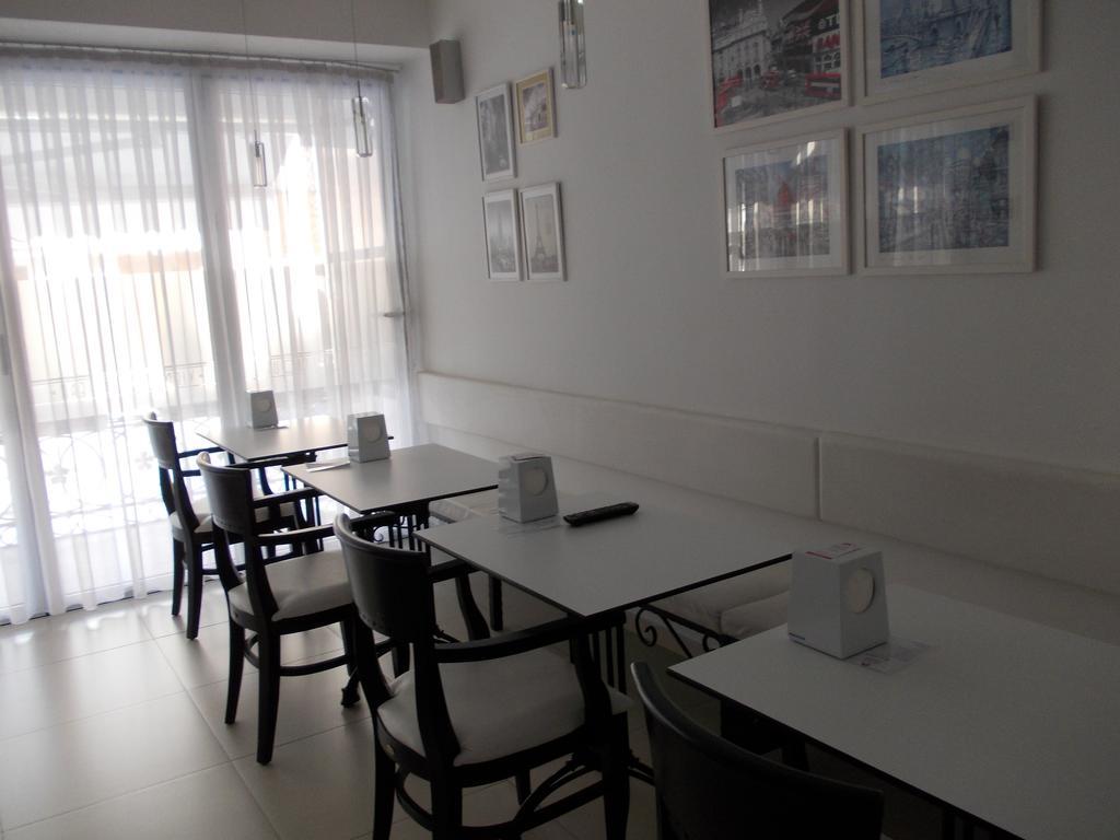 City Boutique Rooms Skopje Bagian luar foto