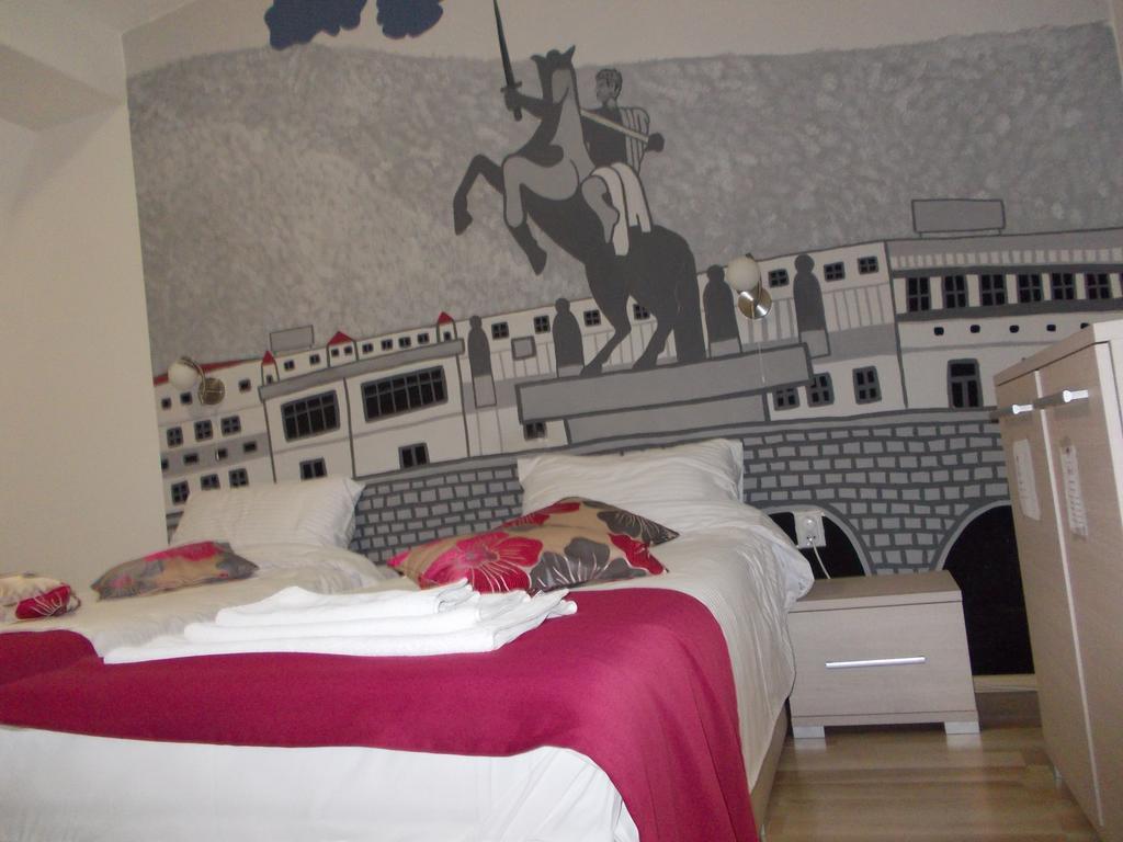 City Boutique Rooms Skopje Bagian luar foto