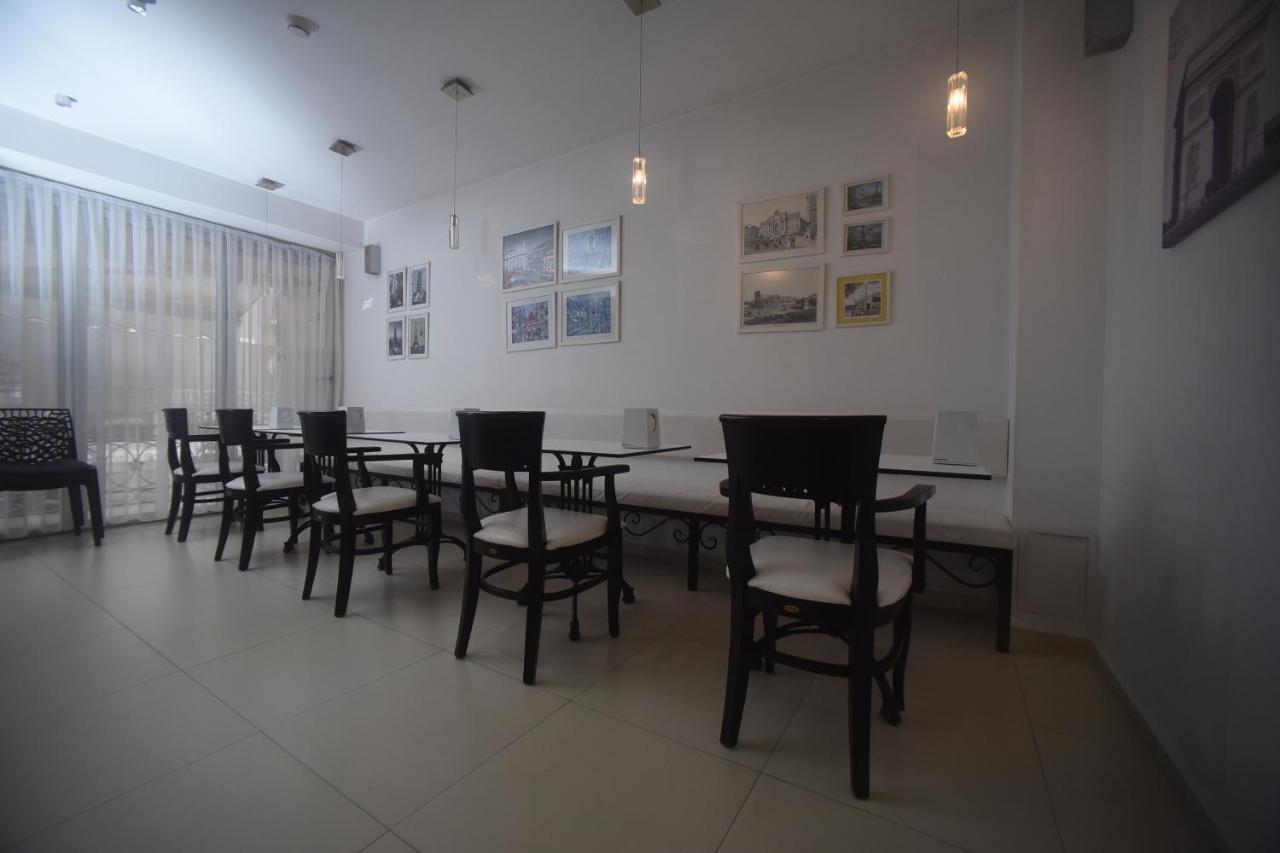 City Boutique Rooms Skopje Bagian luar foto